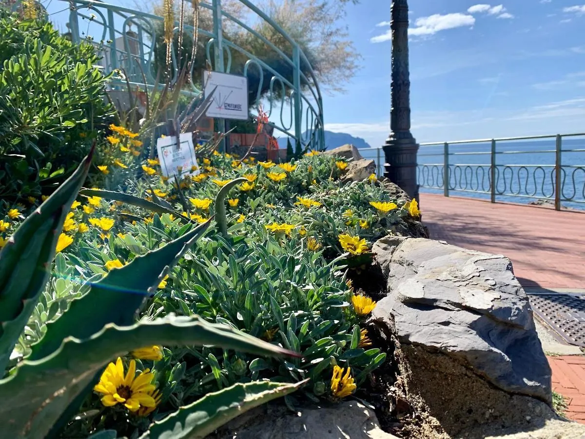 Appartamento Mae Genova Nervi A 2 Passi Dal Mare